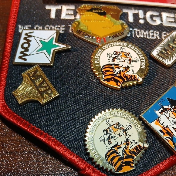 Vintage Enamel Pin Collection with Tiger Motif - Picture 3 of 4